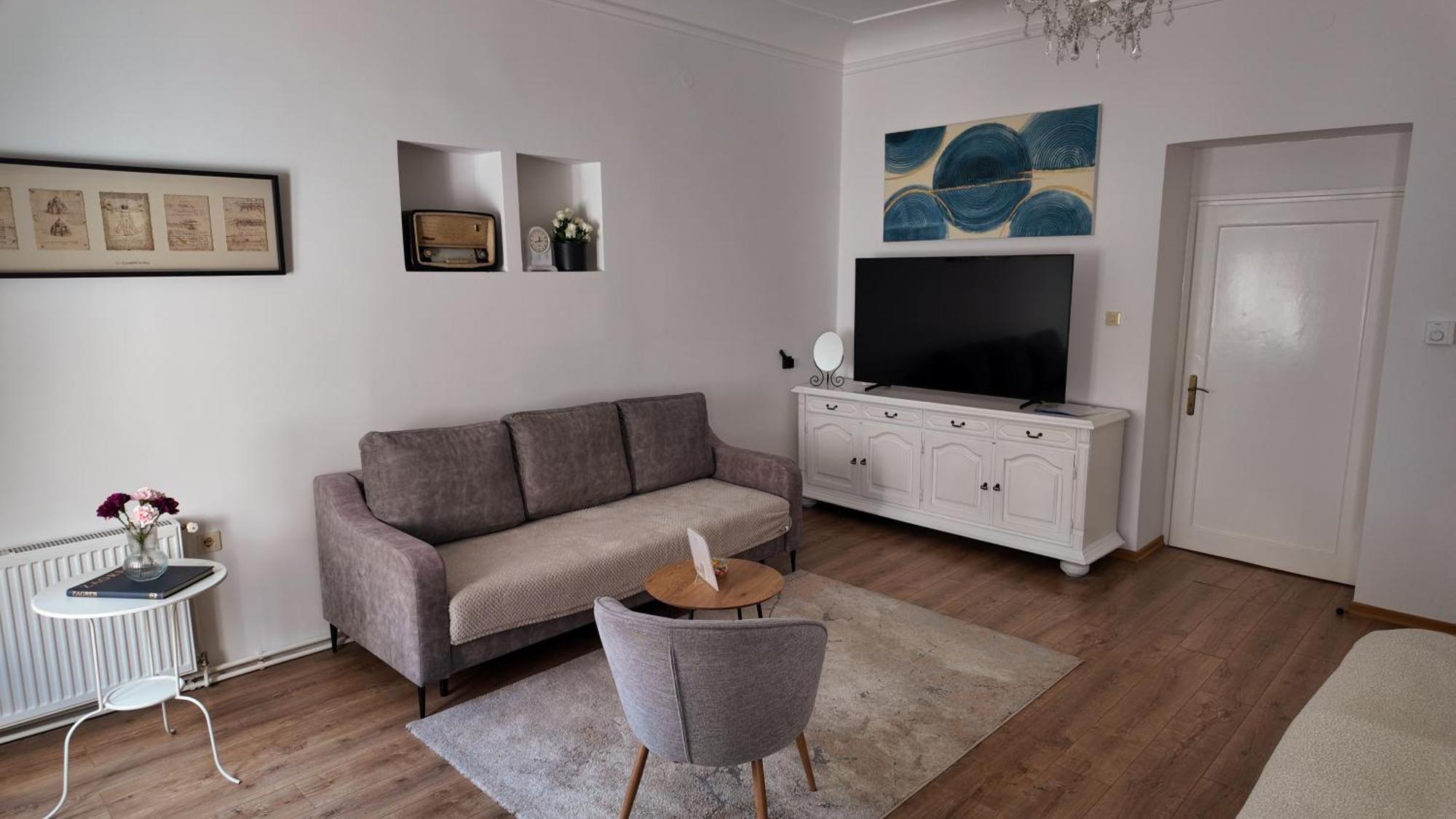 Luxury Apartment In Center Of 萨格勒布 外观 照片